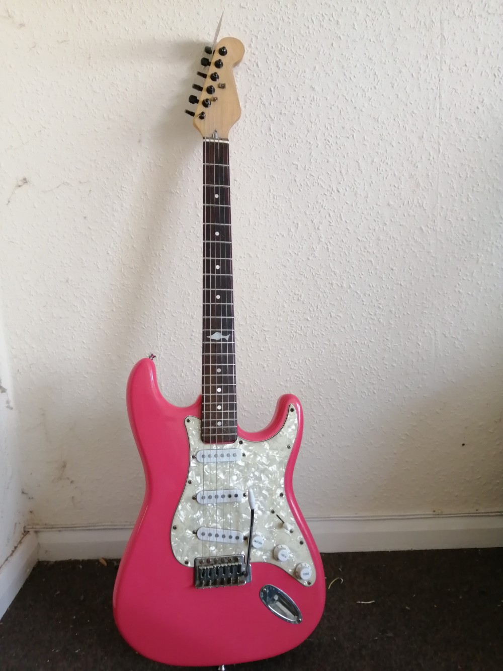A Marlin electric guitar